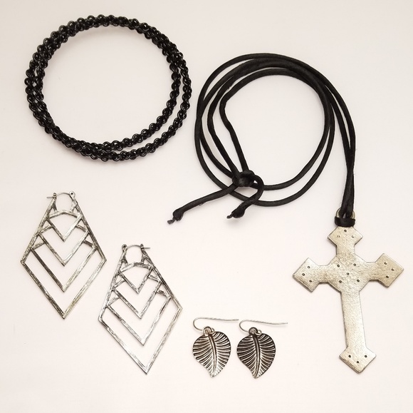 Lot of 5 Silver and Black Jewelry Set Cross Bundle - Picture 2 of 8